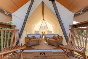 1 habitación, ropa de cama de alta calidad y decoración personalizada