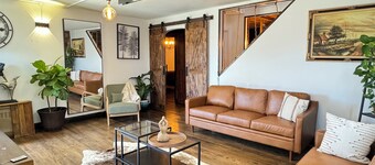 Spacious 3-bedroom apartment with WiFi, AC in marvelous Carteret