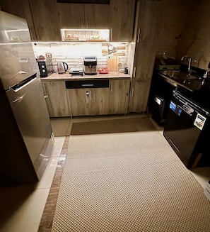 Luxury Villa, 3 Bedrooms, Kitchen, Ground Floor | Private kitchen