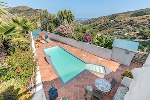 Pool - Holiday Home 'La Alamea' with Sea View, Private Pool and Wi-Fi (Almuñecar)