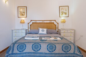 2 chambres, Wi-Fi gratuit, draps fournis
