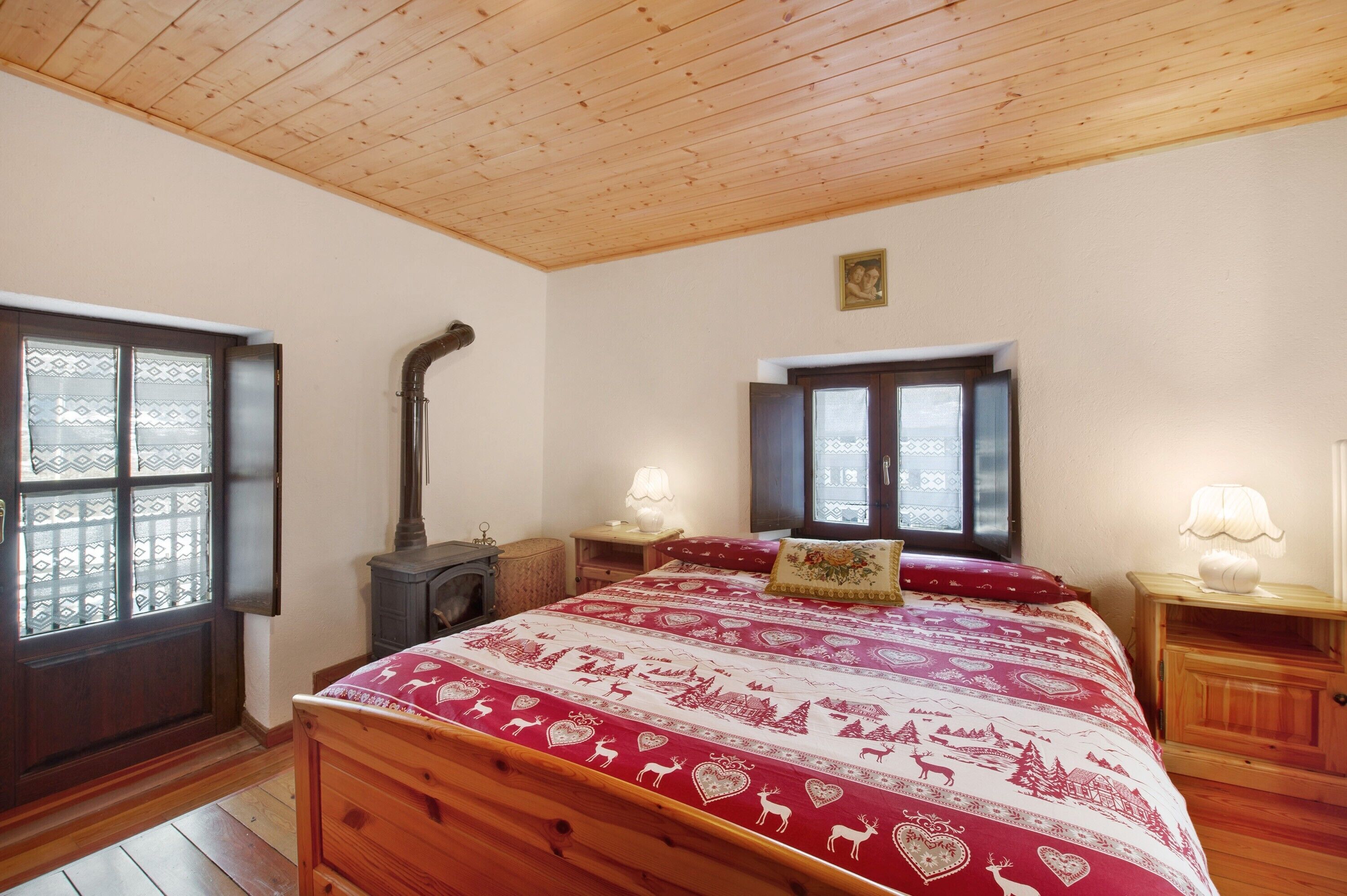 2 chambres, Wi-Fi gratuit, draps fournis