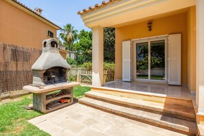 Terrace/patio - Holiday Home 'Ramón' with Private Pool, Wi-Fi and Air Conditioning (Palma)