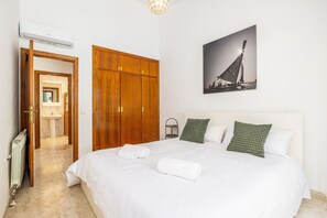 3 bedrooms, iron/ironing board, free WiFi, bed sheets - Holiday Home 'Ramón' with Private Pool, Wi-Fi and Air Conditioning (Palma)