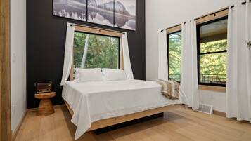 5 Schlafzimmer, Reisekinderbett, kostenloses WLAN, Bettwäsche