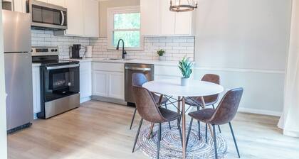 Charming 4-bedroom house with AC and WiFi in Winston-Salem