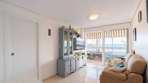 Living area - El Marítimo Apartment (Cunit)