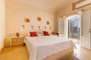 7 Schlafzimmer, Bügeleisen/Bügelbrett, Internetzugang, Bettwäsche