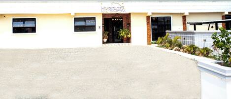 Entrada de la propiedad