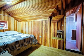 Economy Chalet