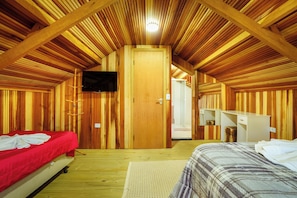Junior Chalet