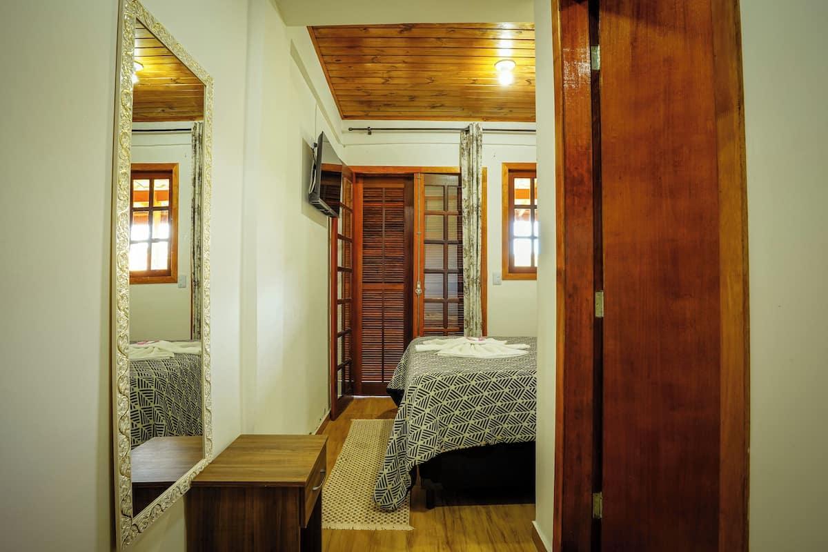 Standard Room, Mountain View | 1 bedroom, free WiFi