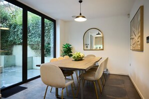 House | 6 bedrooms - The South Hampstead Hideaway - Stylish 6bdr Home (London)