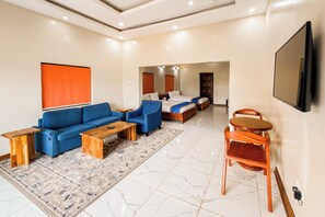 Deluxe Suite, Garden View | In-room safe, desk, laptop workspace, blackout drapes - Mozza Beach Resort (York)