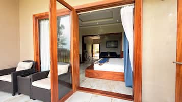 Premium Suite, Ocean View | Balcony
