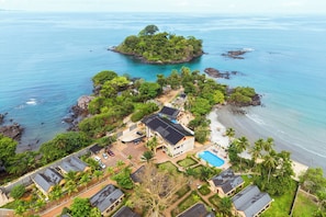 Aerial view - Mozza Beach Resort (York)