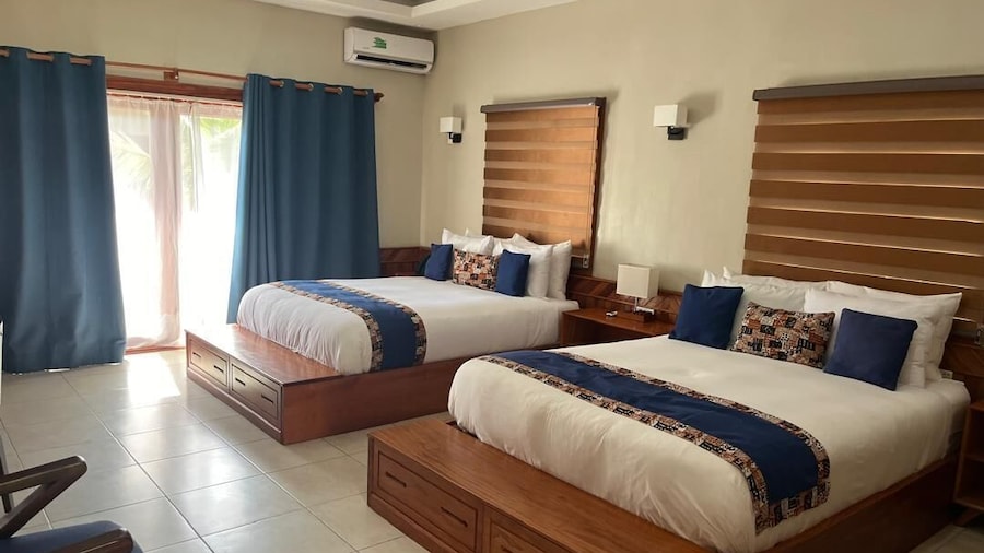 Mozza Beach Resort