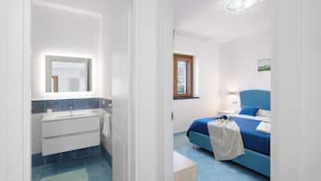 1 camera, Wi-Fi gratuito, lenzuola