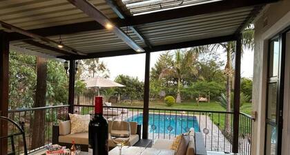 Stunning 2 bed with pool - 2275