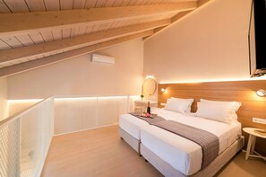 4 Schlafzimmer, Schreibtisch, Bügeleisen/Bügelbrett, kostenloses WLAN