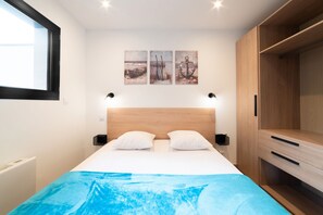 1 bedroom, iron/ironing board, free WiFi