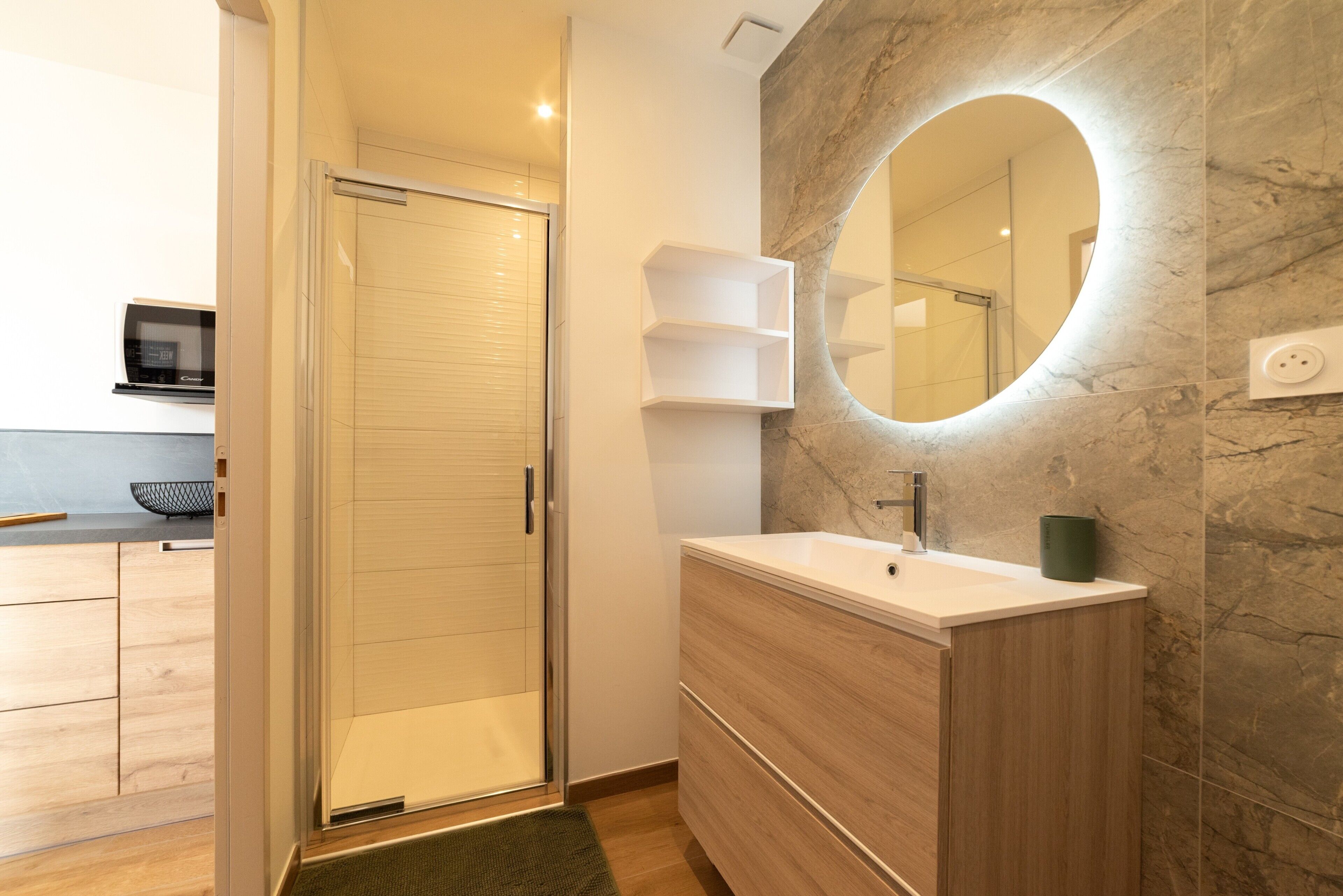 Shower, hair dryer