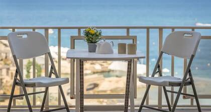 SEA-VIEW RETREAT 2 !