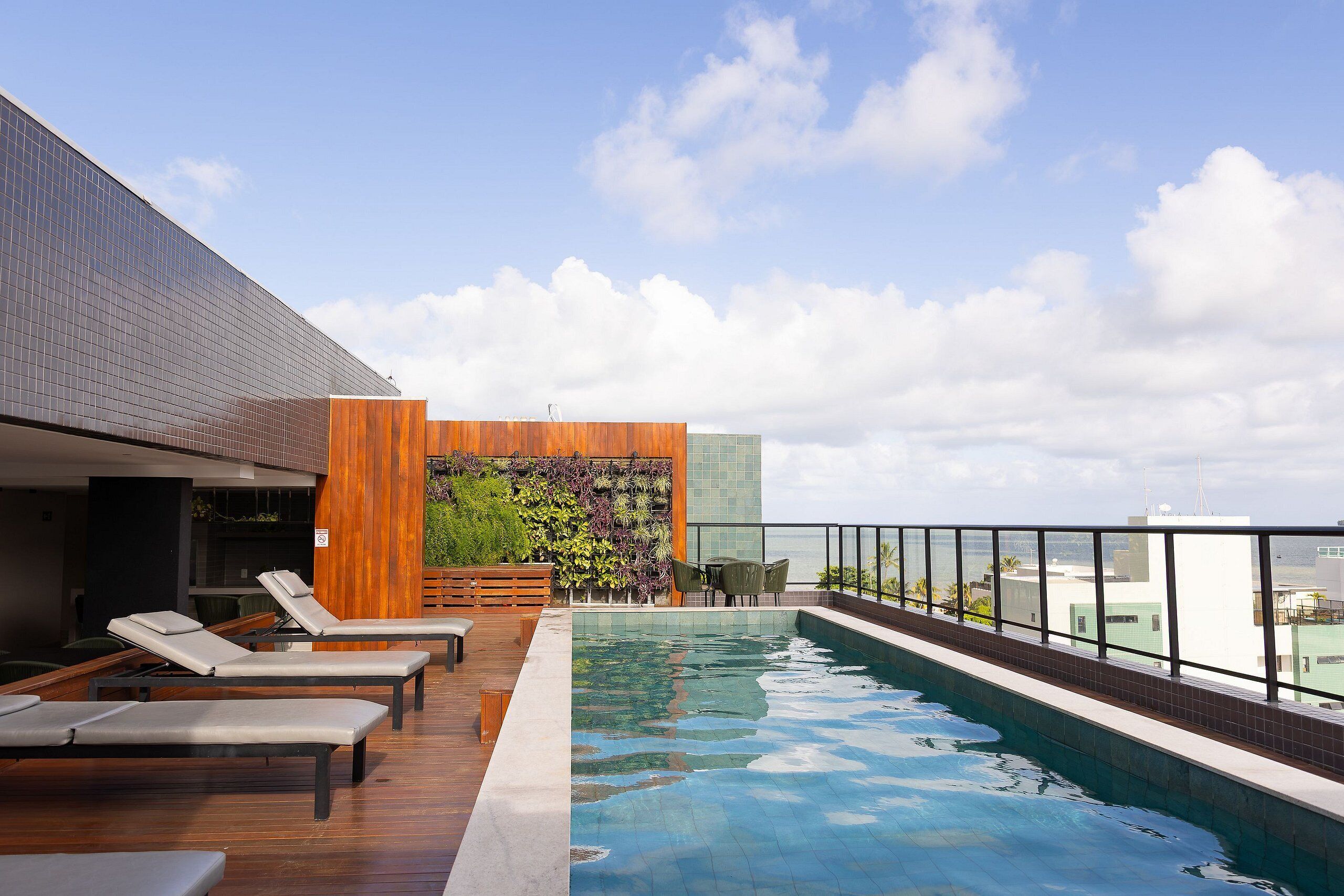 Indoor pool, sun loungers
