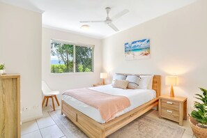 3 bedrooms, iron/ironing board, travel crib, free WiFi