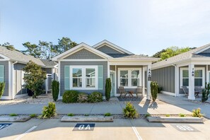 Exterior - Welcome to Ohanakai - 2 bed, Single Level Pets Welcome!!  Walk to the Beach (Corolla)