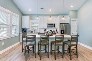 Fridge, microwave, oven, stovetop - Welcome to Ohanakai - 2 bed, Single Level Pets Welcome!!  Walk to the Beach (Corolla)