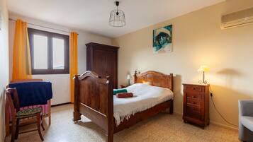 4 soveværelser, strygejern/strygebræt, sengetøj