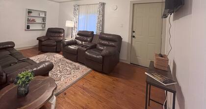 Tranquil 3-bedroom house in Lenoir City.