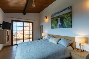 3 habitaciones, wifi gratis y ropa de cama