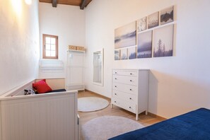3 habitaciones, wifi gratis y ropa de cama 