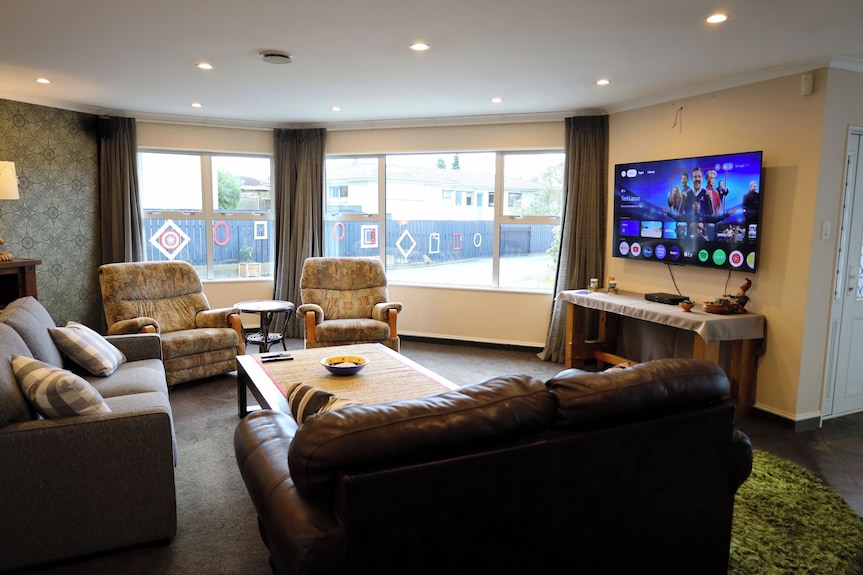 Rev It Up Homestay | Luxury Group Retreat: Travel Together, Stay Together. - Feilding