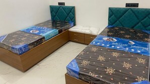 مكواة/لوح كي وواي فاي مجانًا