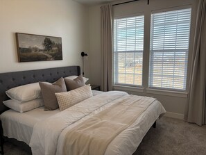 3 chambres, bureau, lit parapluie, Wi-Fi gratuit