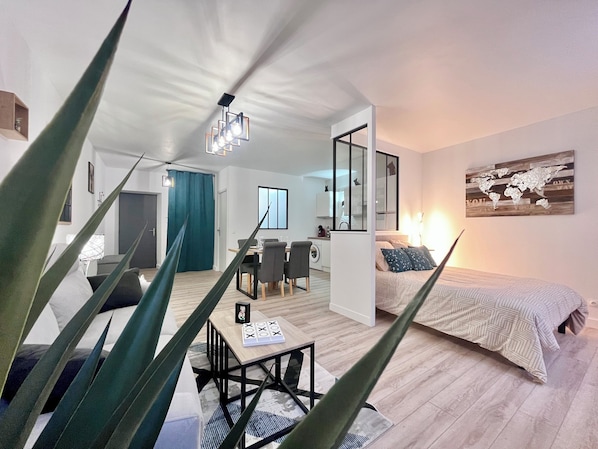 Strykejern/-brett, wi-fi og sengetøy