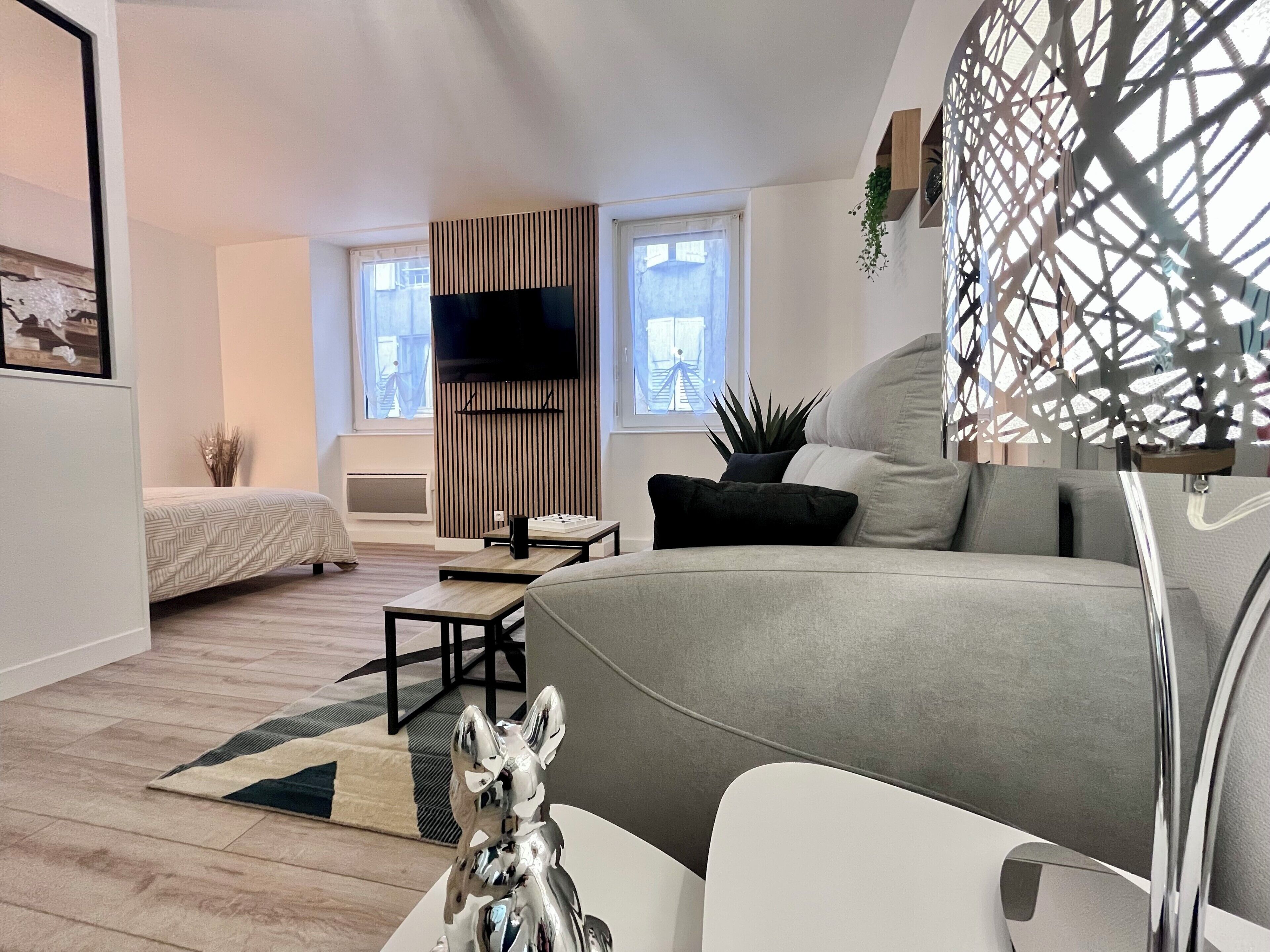 Bügeleisen/Bügelbrett, WLAN, Bettwäsche