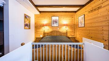 4 habitaciones, wifi gratis y ropa de cama