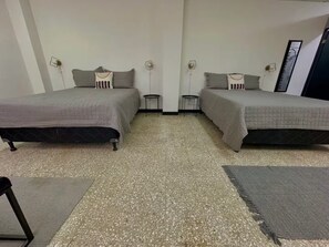 1 bedroom, iron/ironing board, WiFi