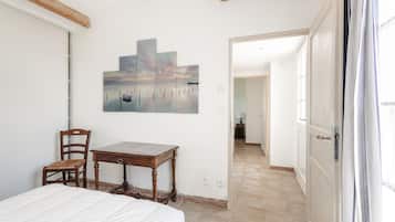 4 Schlafzimmer, Bügeleisen/Bügelbrett, kostenloses WLAN