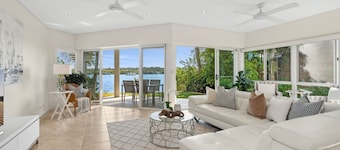 4/76 Hilton Terrace Noosaville QLD 4566