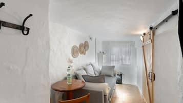 Televisión, chimenea