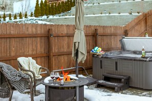 Bain à remous extérieur