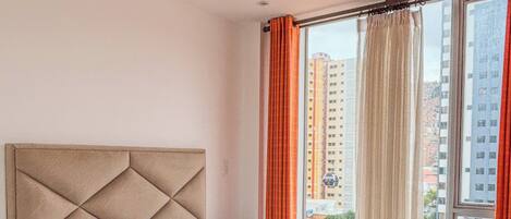 1 bedroom, desk, iron/ironing board, WiFi