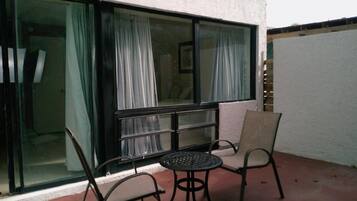 Basic Room, Courtyard View | Free WiFi