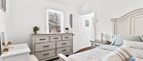 1 makuuhuone, silitysrauta/-lauta, Wi-Fi, vuodevaatteet