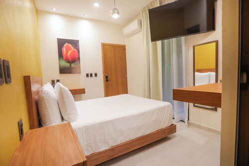 Mandarina's House Hotel & Restaurante